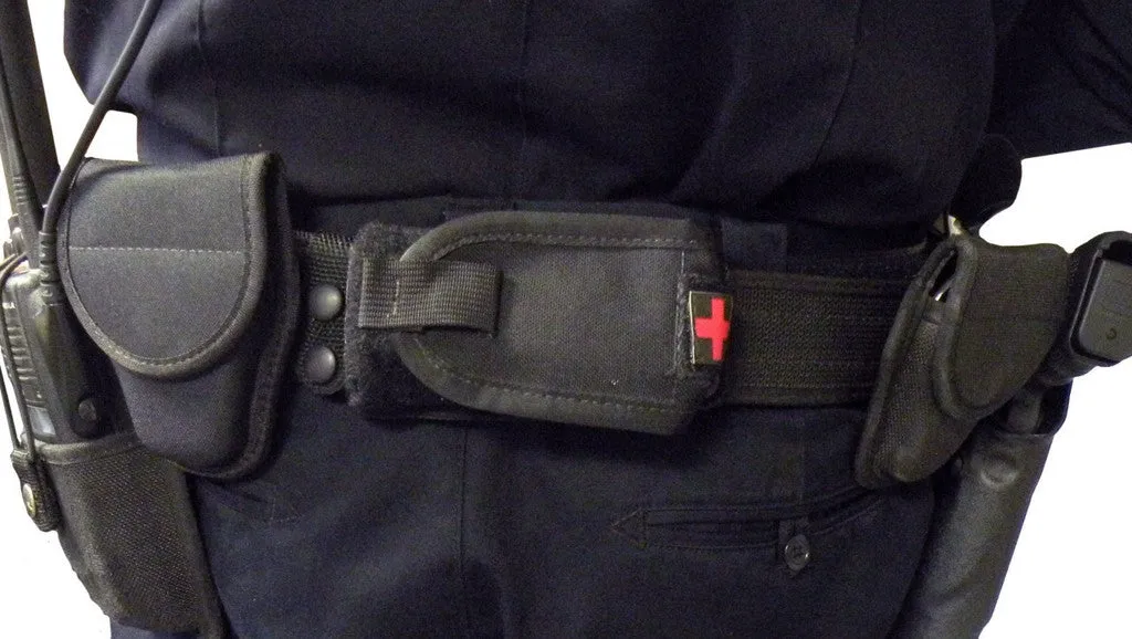 Eleven 10 Tourniquet / Self-Aid Pouch - Kits